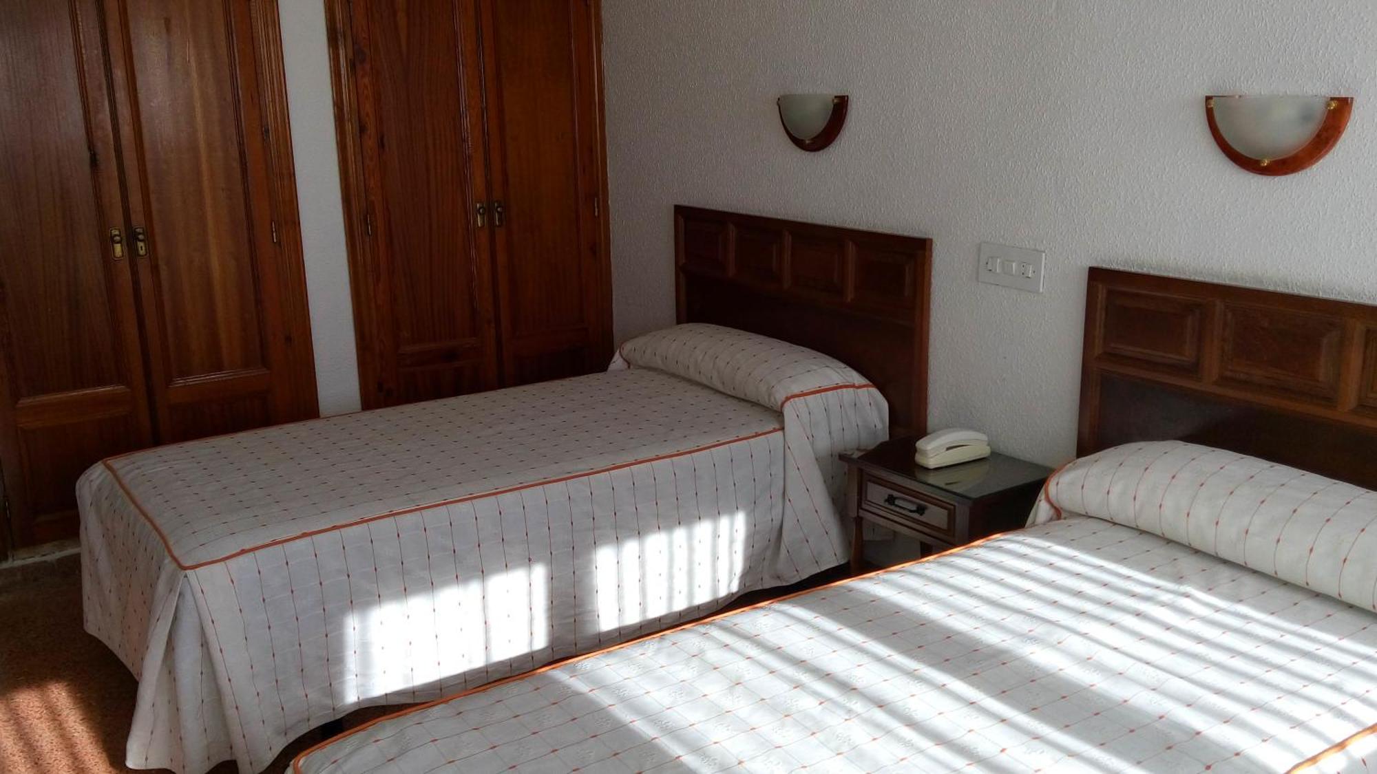Hotel-Motel Sol II Requena Rum bild