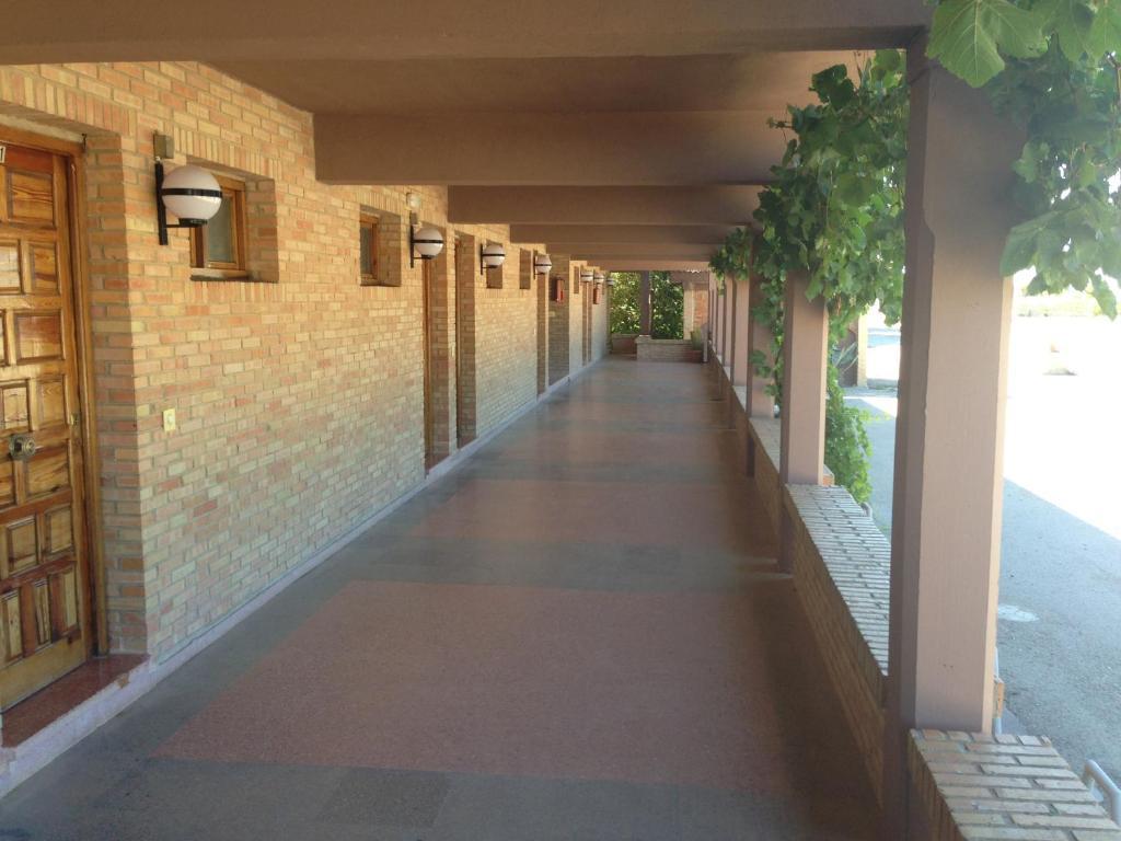 Hotel-Motel Sol II Requena Exteriör bild